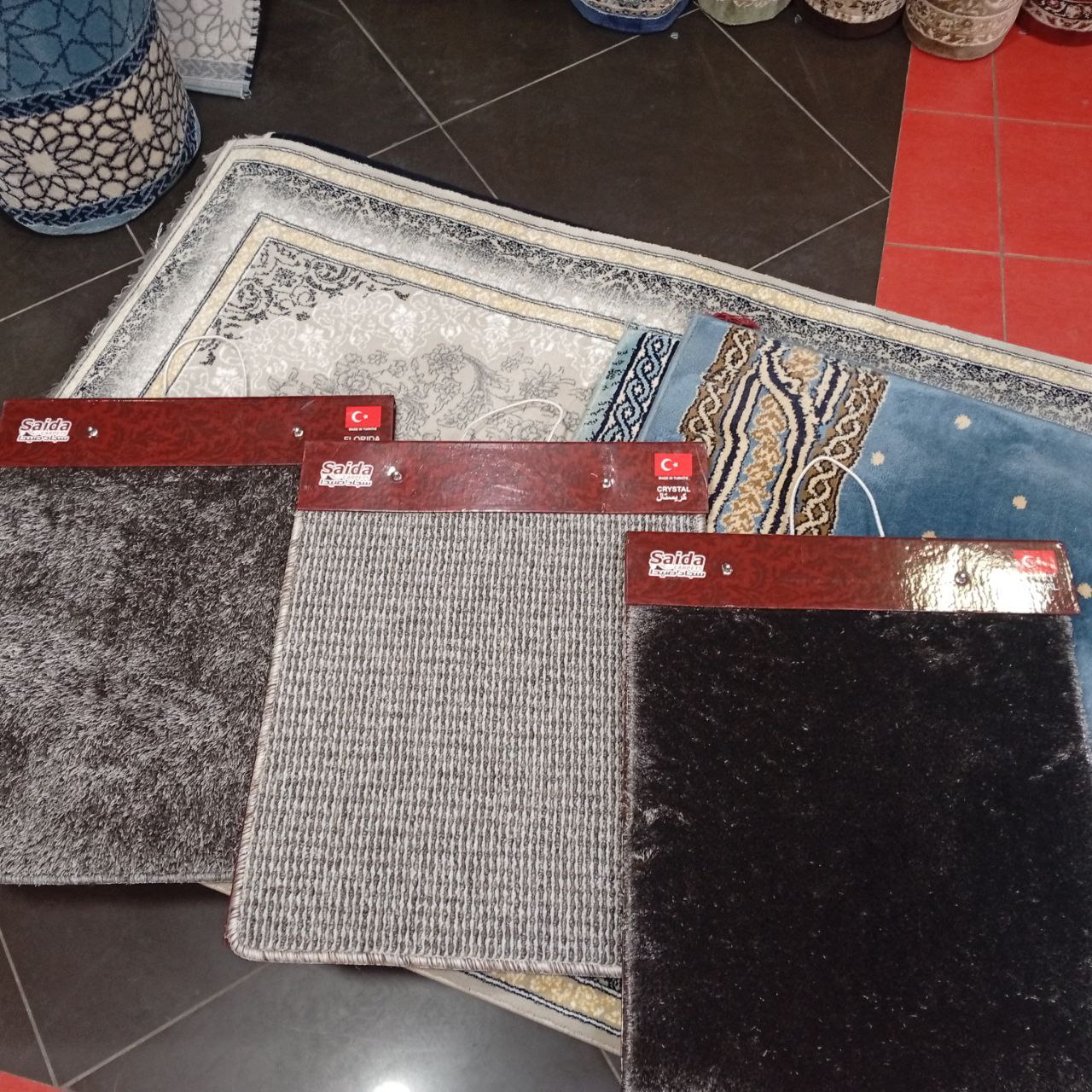 Rough surface anti-slip